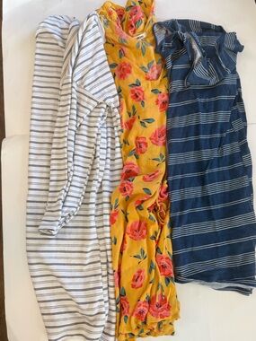 BUNDLE: 3 Billabong, size large dresses. Sold all together, price is for all